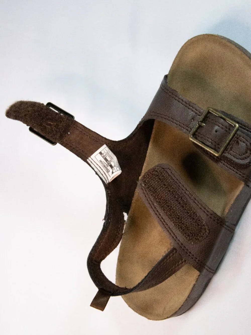 Oshkosh brown hook and loop closure sandals kids 12